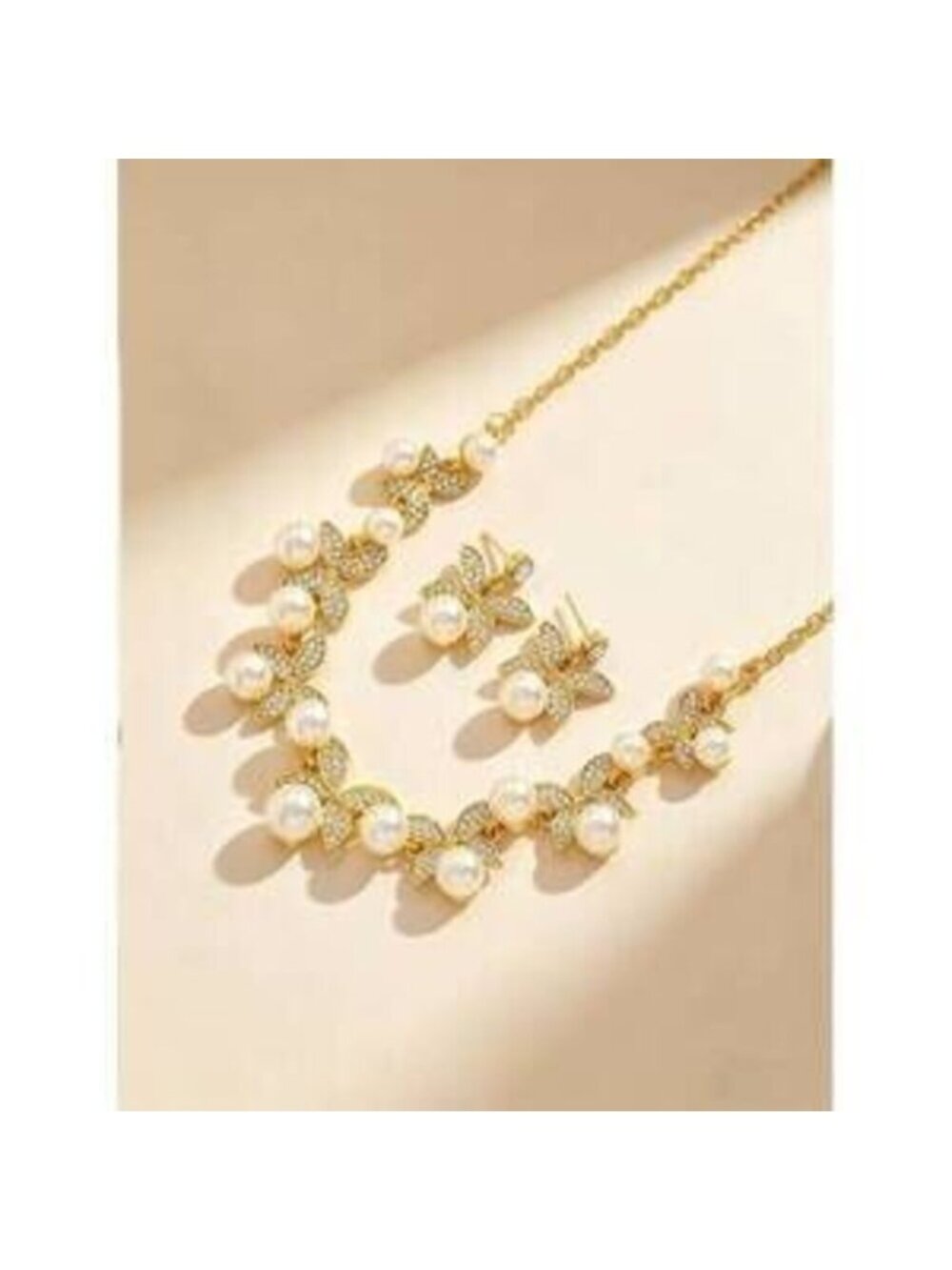 Gold Tone Butterfly Crystal Pearl Statement Necklace Drop Dainty Gift - Picture 2 of 5